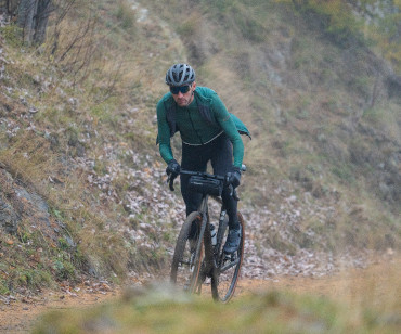 EVOLVE ロングスリーブ オールシーズン メリノジャージ