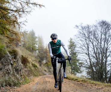 EVOLVE ロングスリーブ オールシーズン メリノジャージ