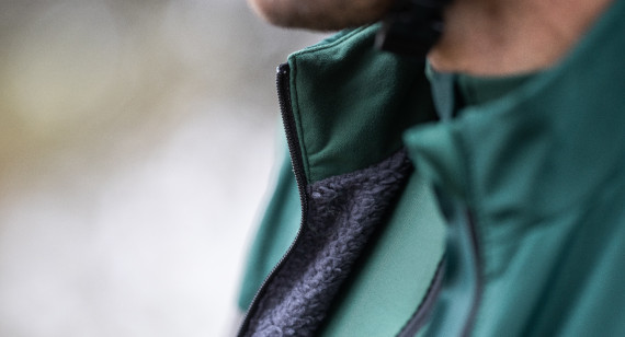 EVOLVE インサレーテッドウインドベスト