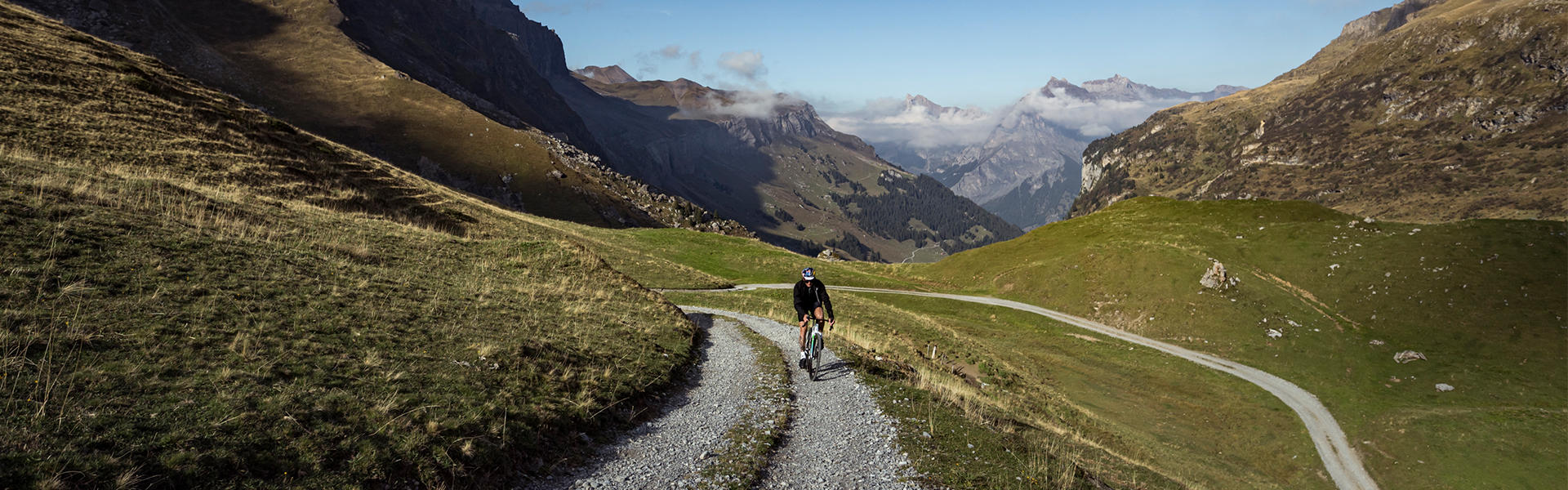 Road vs Gravel - The Shimano Explainer