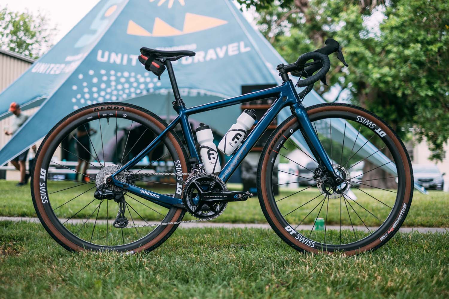 Hannah Otto's Pivot Vault with Shimano gears Unbound 2024