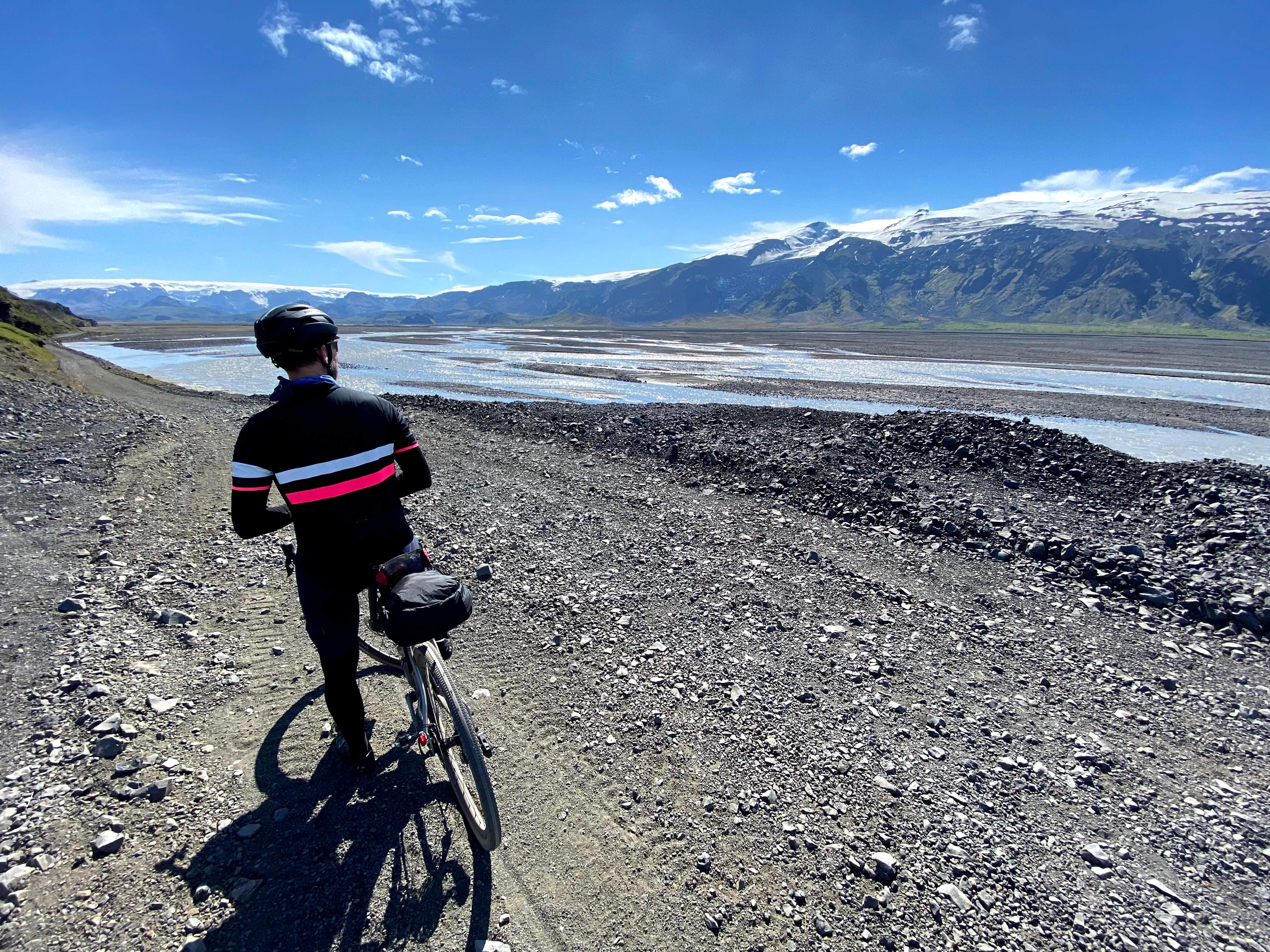 Riding gravel bikes arcoss Iceland on bikepacking trip